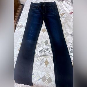 PAIGE JEANS SIZE 27, NWOT; material is soft &in perfect flawless new condition.